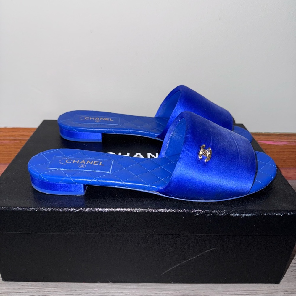 CHANEL Royal Blue Satin Quilted Slide Sandals - Picture 5 of 7